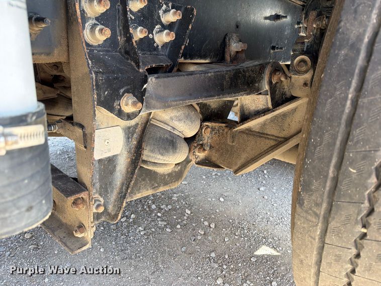 image for item EX4009 2019 International WorkStar 7600 dump truck