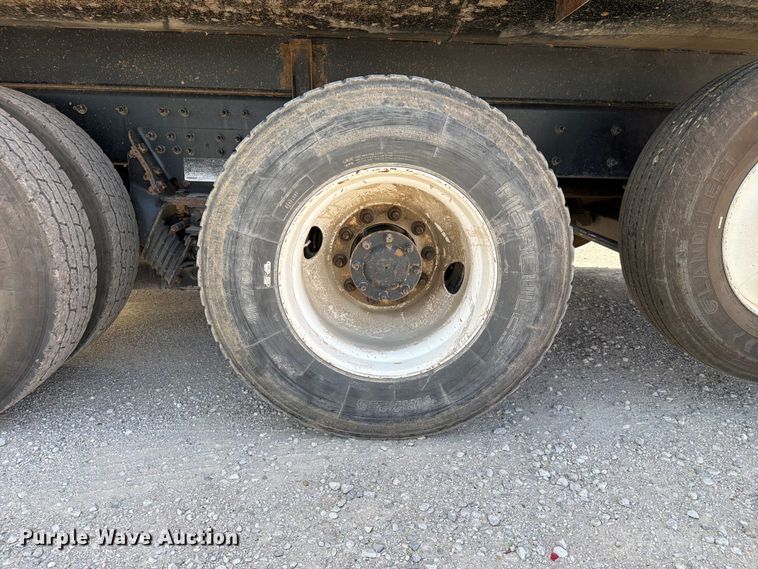 image for item EX4009 2019 International WorkStar 7600 dump truck