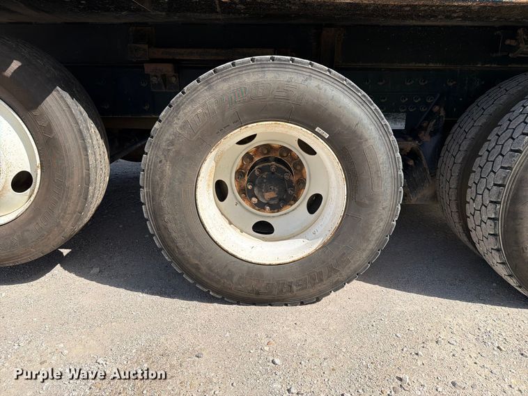 image for item EX4009 2019 International WorkStar 7600 dump truck