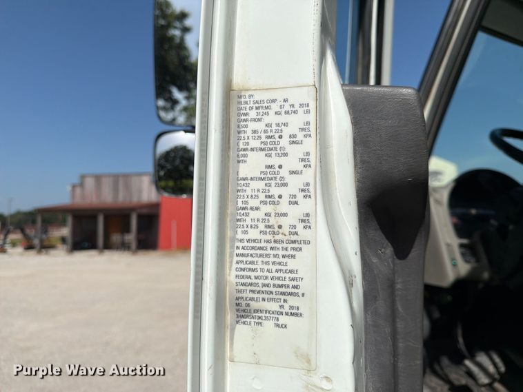 image for item EX4009 2019 International WorkStar 7600 dump truck