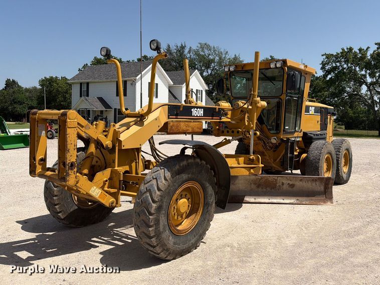 image for item EX4013 2003 Caterpillar 160H motor grader