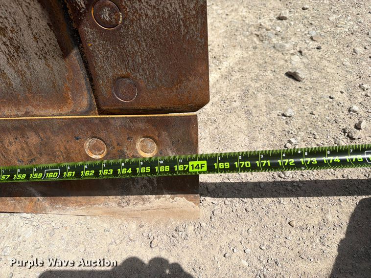 image for item EX4013 2003 Caterpillar 160H motor grader
