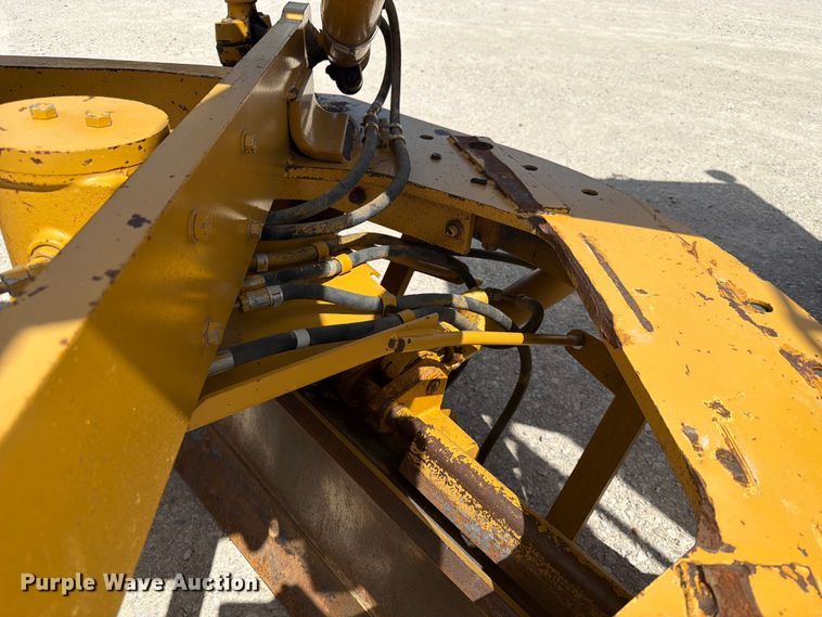 image for item EX4013 2003 Caterpillar 160H motor grader