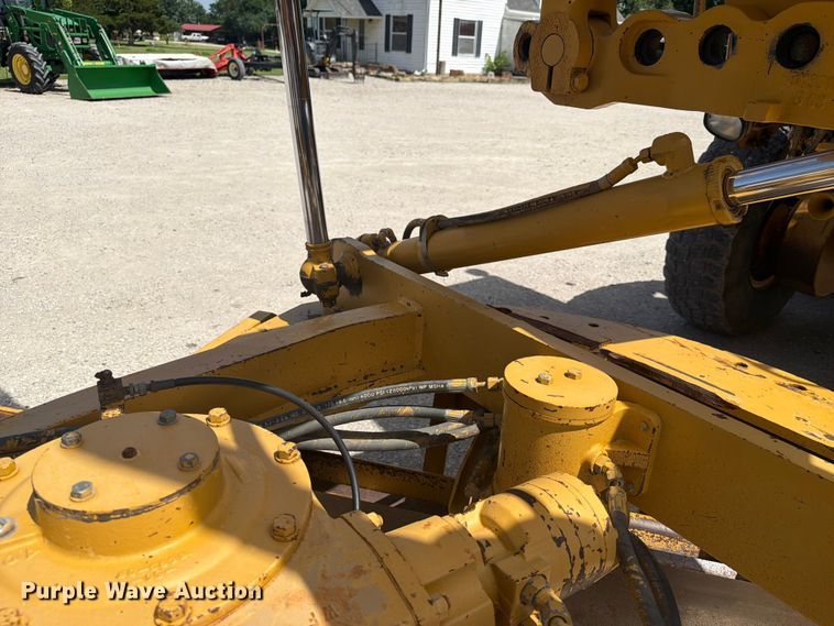 image for item EX4013 2003 Caterpillar 160H motor grader