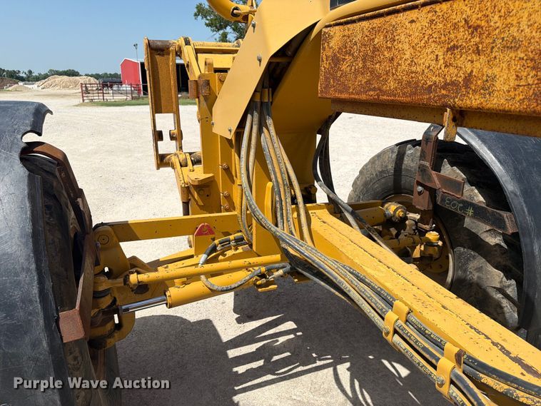 image for item EX4013 2003 Caterpillar 160H motor grader