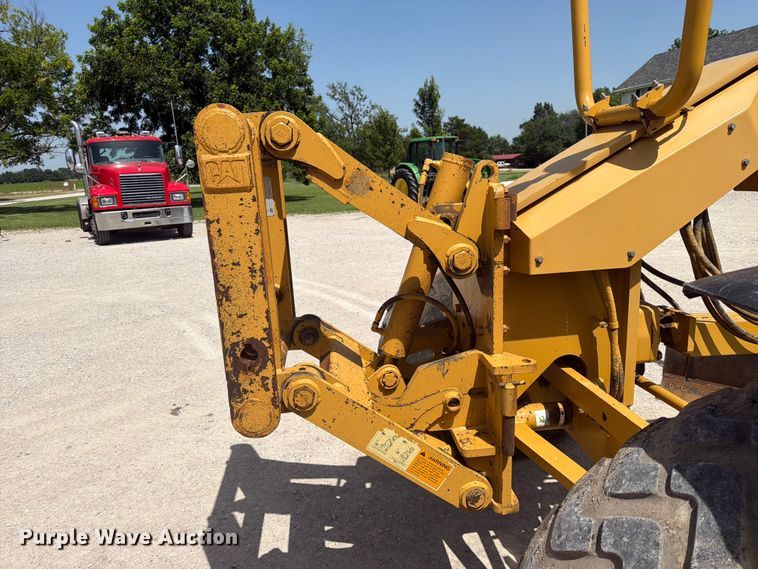image for item EX4013 2003 Caterpillar 160H motor grader