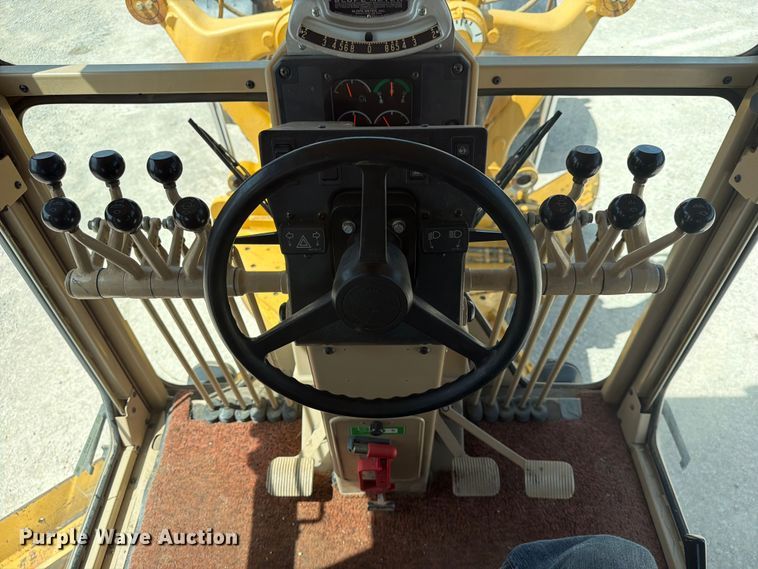 image for item EX4013 2003 Caterpillar 160H motor grader