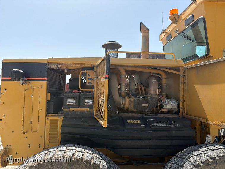 image for item EX4013 2003 Caterpillar 160H motor grader