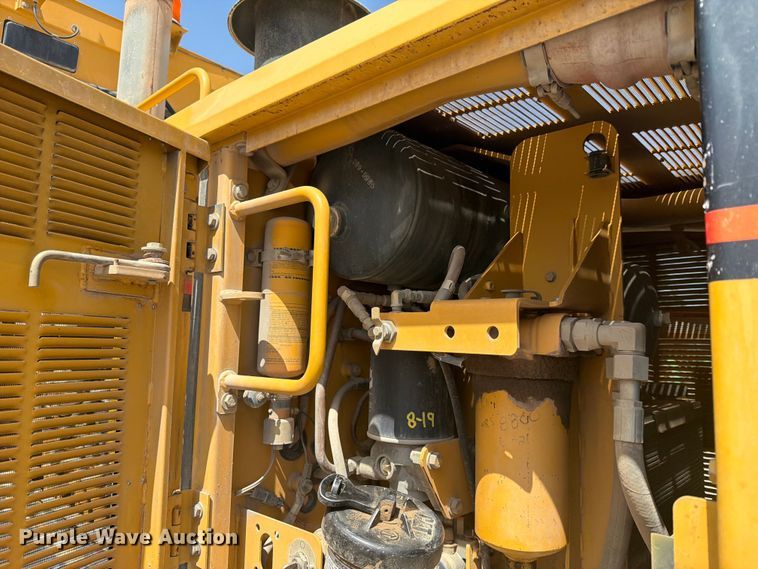 image for item EX4013 2003 Caterpillar 160H motor grader