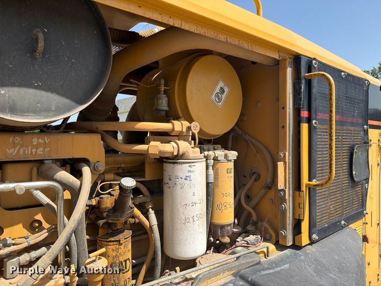 image for item EX4013 2003 Caterpillar 160H motor grader