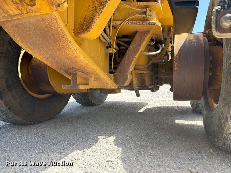 image for item EX4013 2003 Caterpillar 160H motor grader