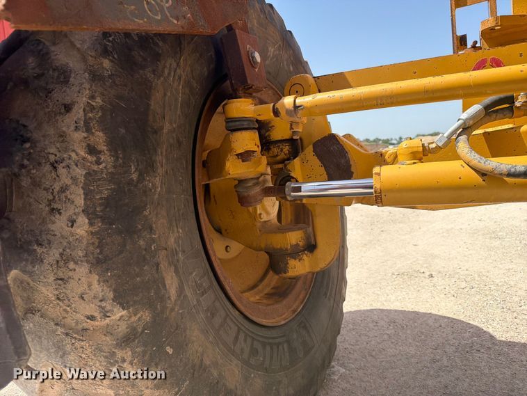 image for item EX4013 2003 Caterpillar 160H motor grader