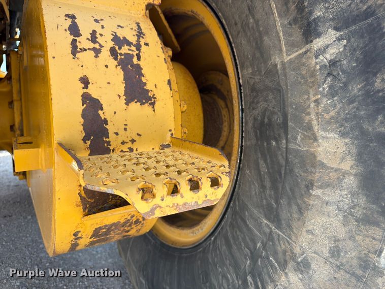 image for item EX4013 2003 Caterpillar 160H motor grader