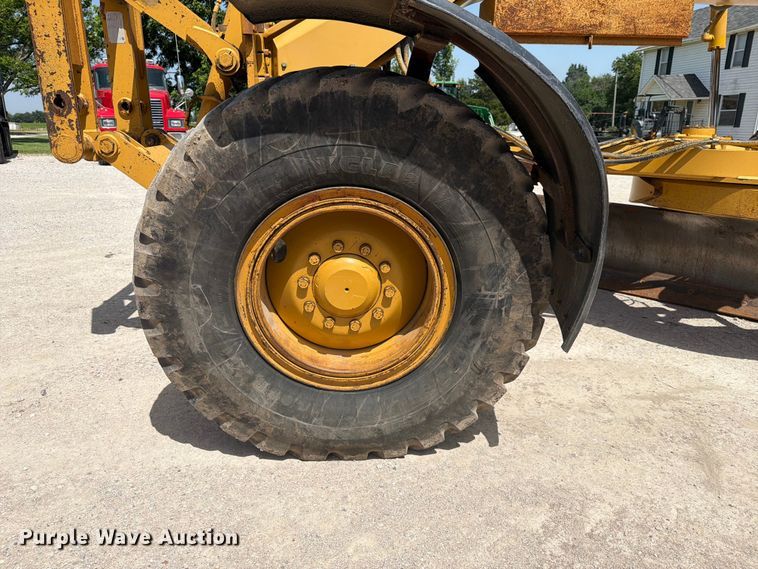 image for item EX4013 2003 Caterpillar 160H motor grader