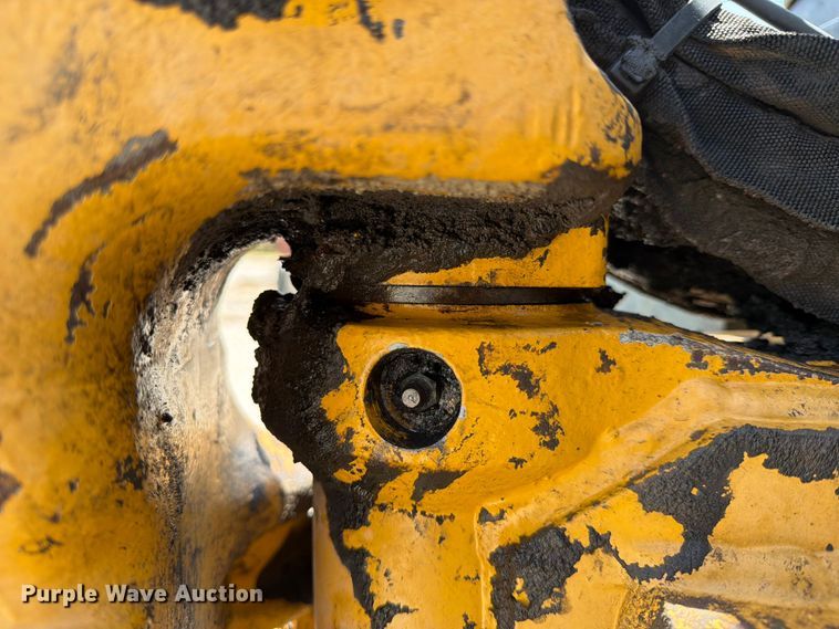 image for item EX4016 2007 John Deere 17D mini excavator