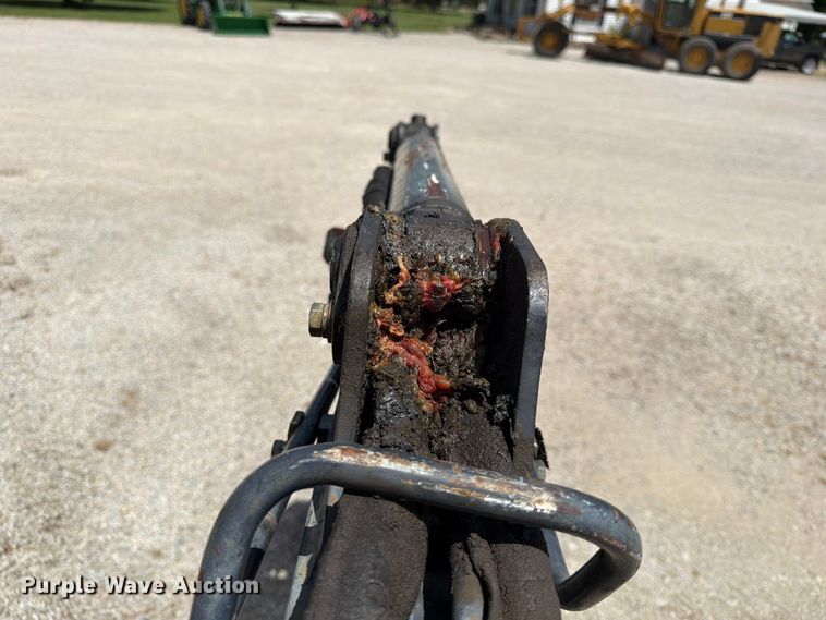 image for item EX4016 2007 John Deere 17D mini excavator