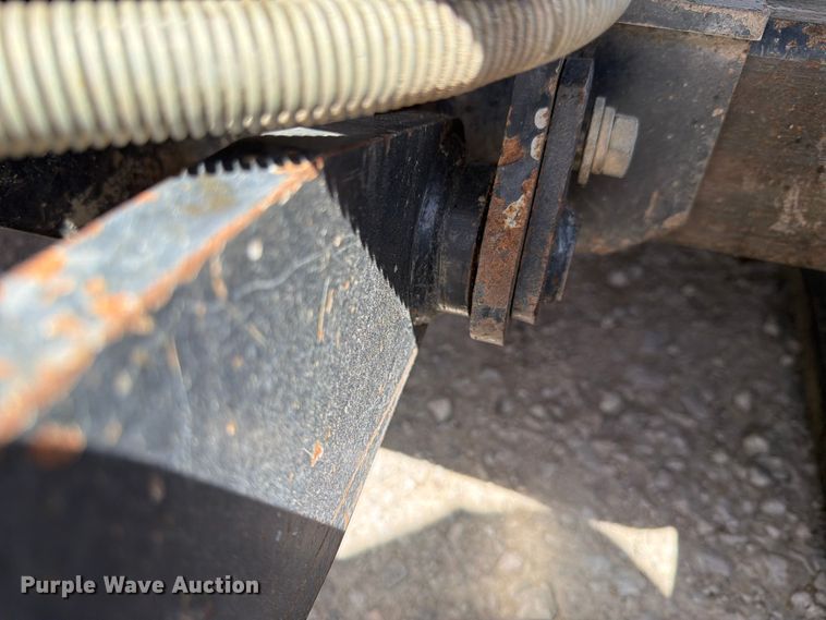 image for item EX4016 2007 John Deere 17D mini excavator