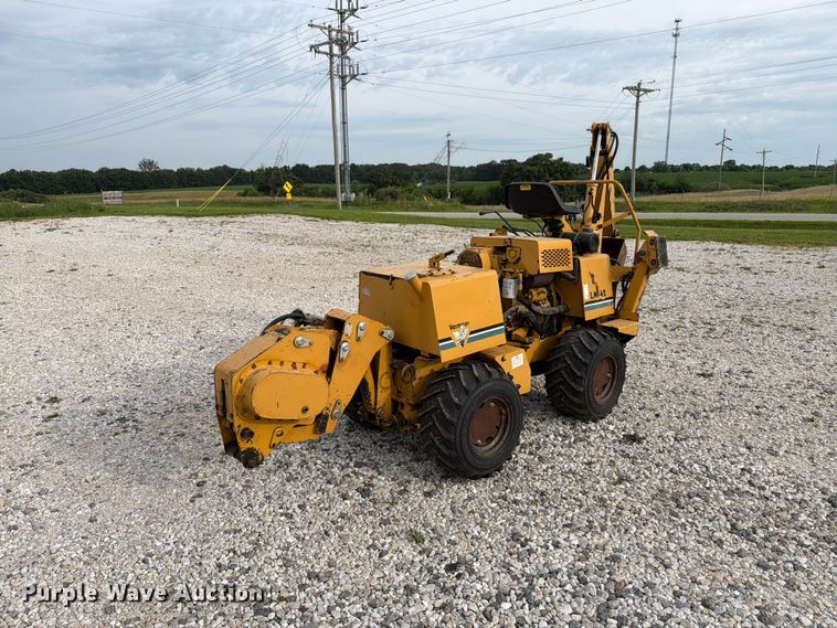 image for item EX4561 1995 Vermeer LM42 vibratory cable plow