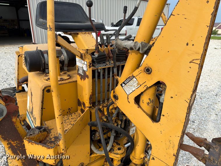 image for item EX4561 1995 Vermeer LM42 vibratory cable plow