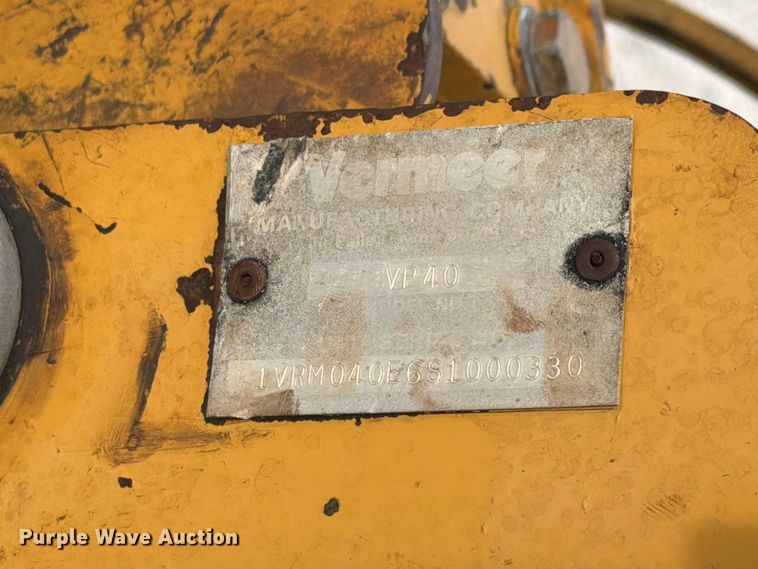 image for item EX4561 1995 Vermeer LM42 vibratory cable plow