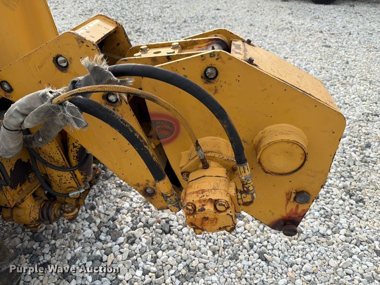 image for item EX4561 1995 Vermeer LM42 vibratory cable plow