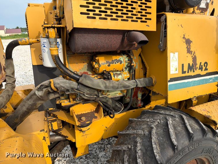 image for item EX4561 1995 Vermeer LM42 vibratory cable plow