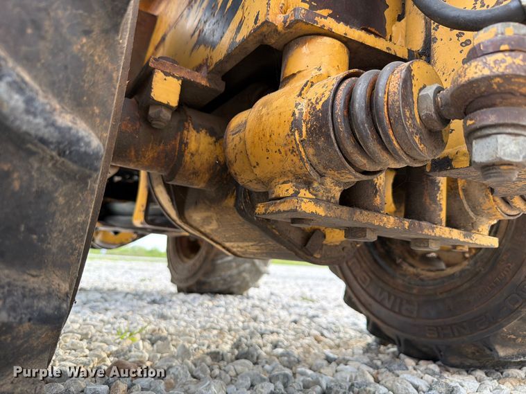 image for item EX4561 1995 Vermeer LM42 vibratory cable plow