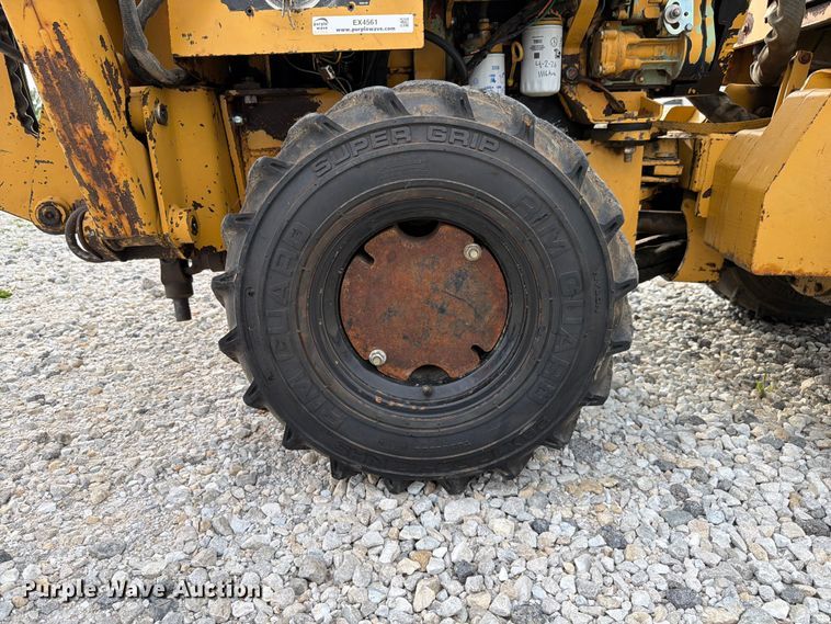 image for item EX4561 1995 Vermeer LM42 vibratory cable plow