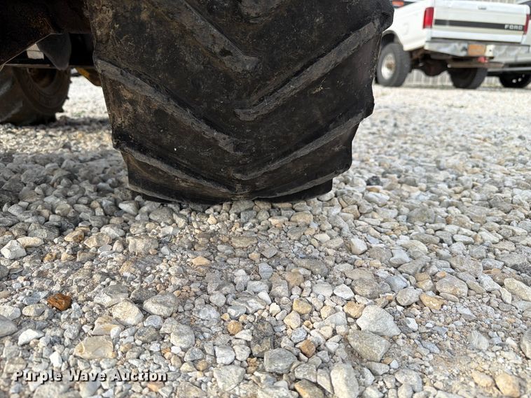 image for item EX4561 1995 Vermeer LM42 vibratory cable plow