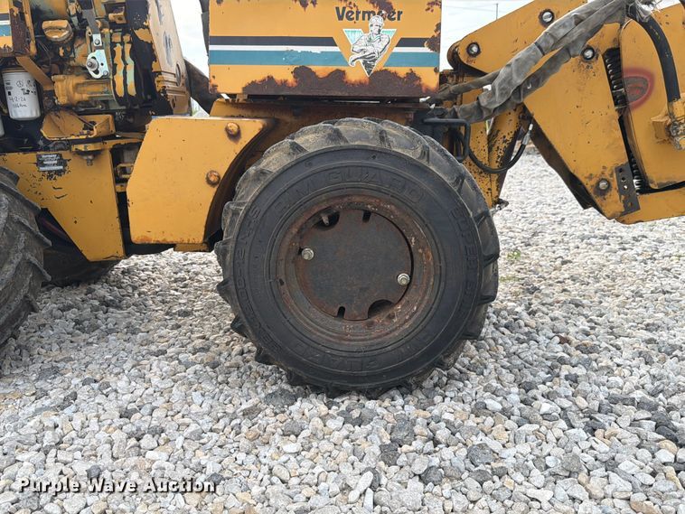 image for item EX4561 1995 Vermeer LM42 vibratory cable plow