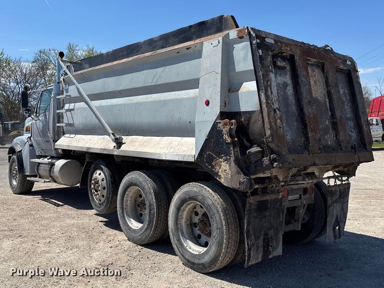 image for item FB3375 2007 Sterling L9500 dump truck