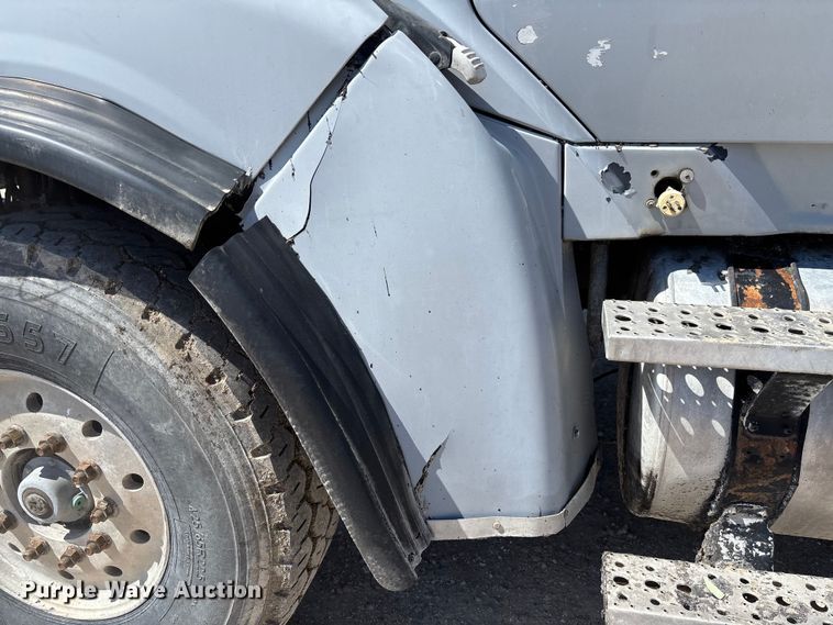 image for item FB3375 2007 Sterling L9500 dump truck