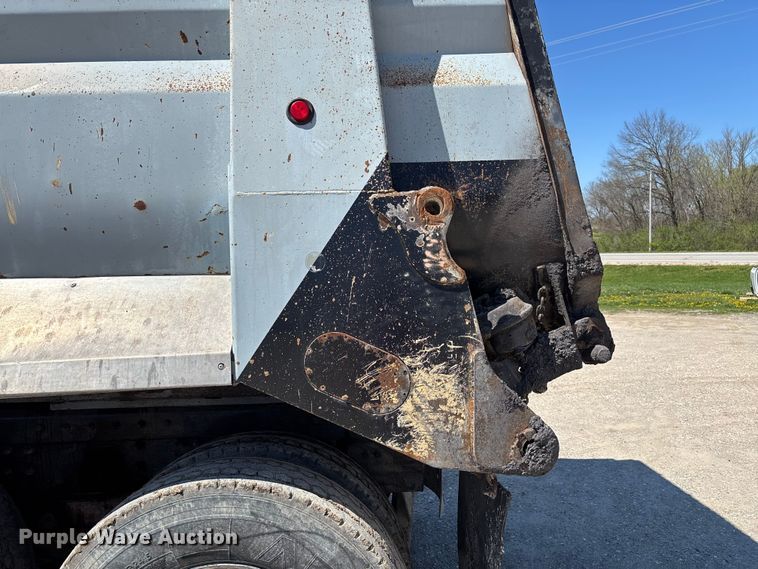 image for item FB3375 2007 Sterling L9500 dump truck
