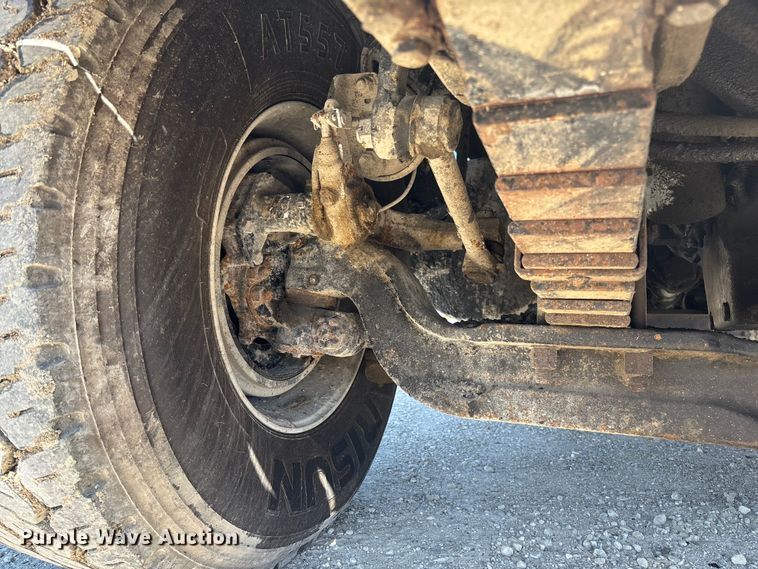 image for item FB3375 2007 Sterling L9500 dump truck