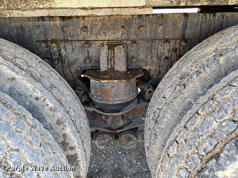 image for item FB3375 2007 Sterling L9500 dump truck