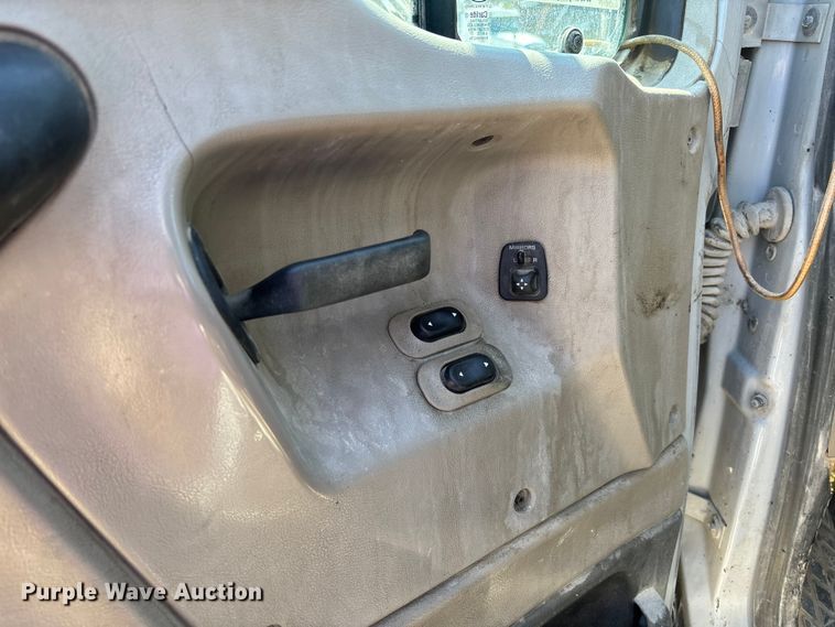 image for item FB3375 2007 Sterling L9500 dump truck