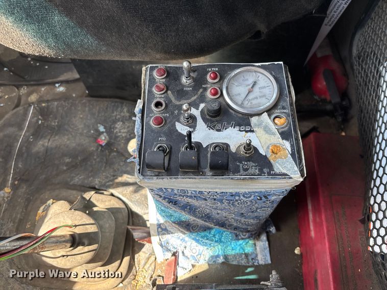 image for item FB3375 2007 Sterling L9500 dump truck