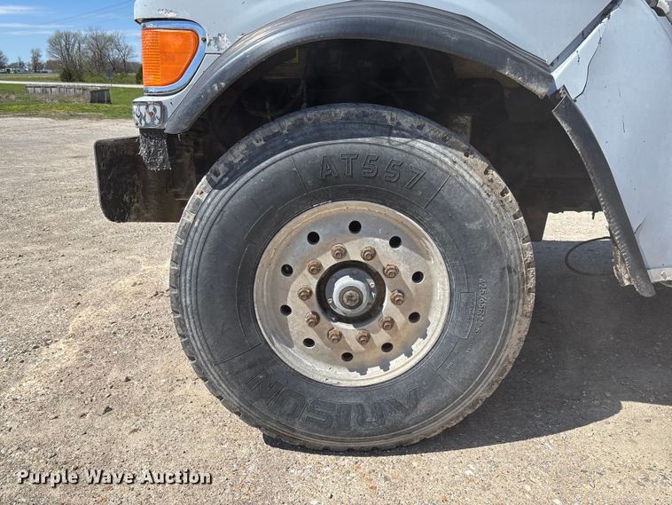 image for item FB3375 2007 Sterling L9500 dump truck