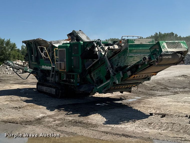 image for item FB5749 2016 McCloskey International 144R impact crusher
