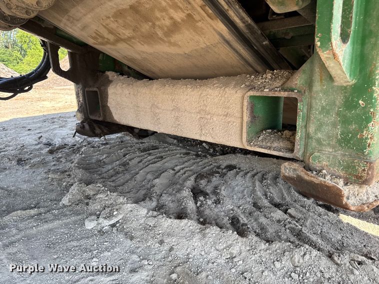 image for item FB5749 2016 McCloskey International 144R impact crusher