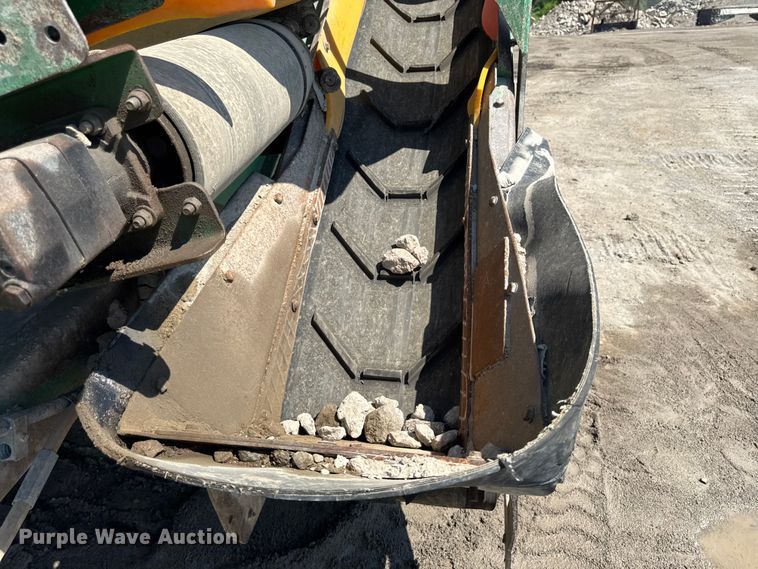 image for item FB5749 2016 McCloskey International 144R impact crusher