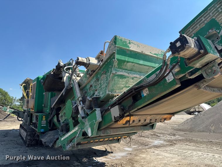 image for item FB5749 2016 McCloskey International 144R impact crusher
