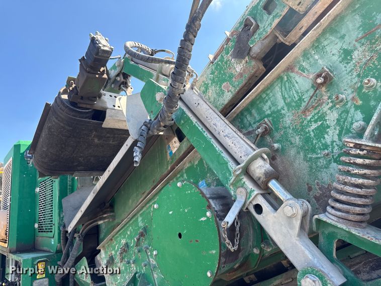 image for item FB5749 2016 McCloskey International 144R impact crusher