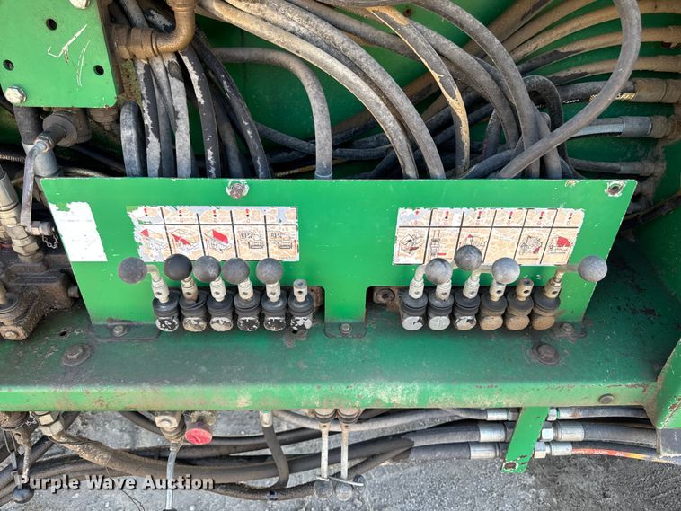image for item FB5749 2016 McCloskey International 144R impact crusher