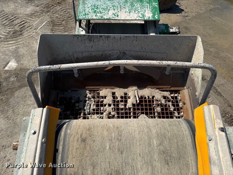 image for item FB5749 2016 McCloskey International 144R impact crusher