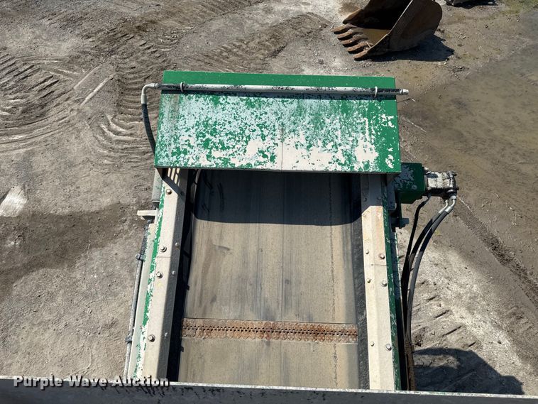 image for item FB5749 2016 McCloskey International 144R impact crusher