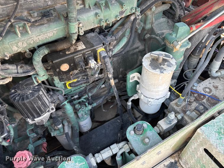 image for item FB5749 2016 McCloskey International 144R impact crusher