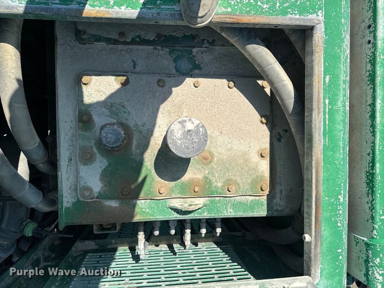 image for item FB5749 2016 McCloskey International 144R impact crusher