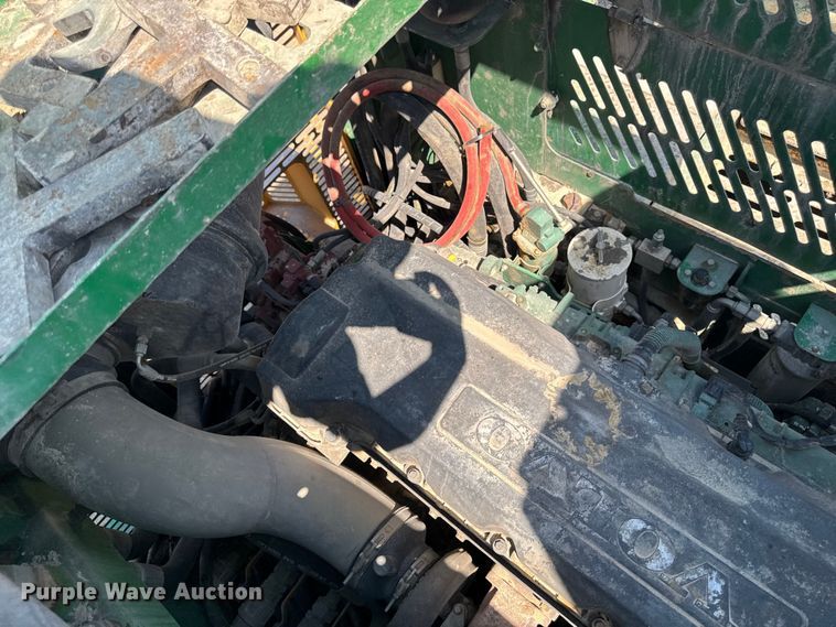 image for item FB5749 2016 McCloskey International 144R impact crusher