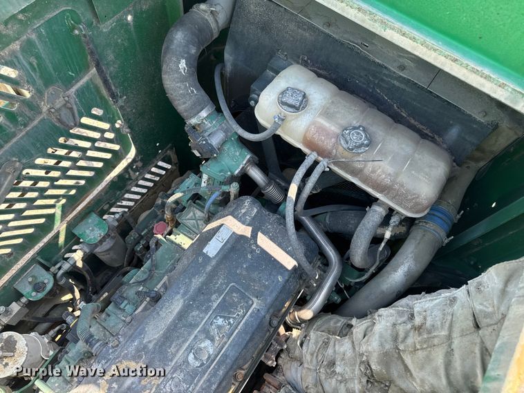 image for item FB5749 2016 McCloskey International 144R impact crusher